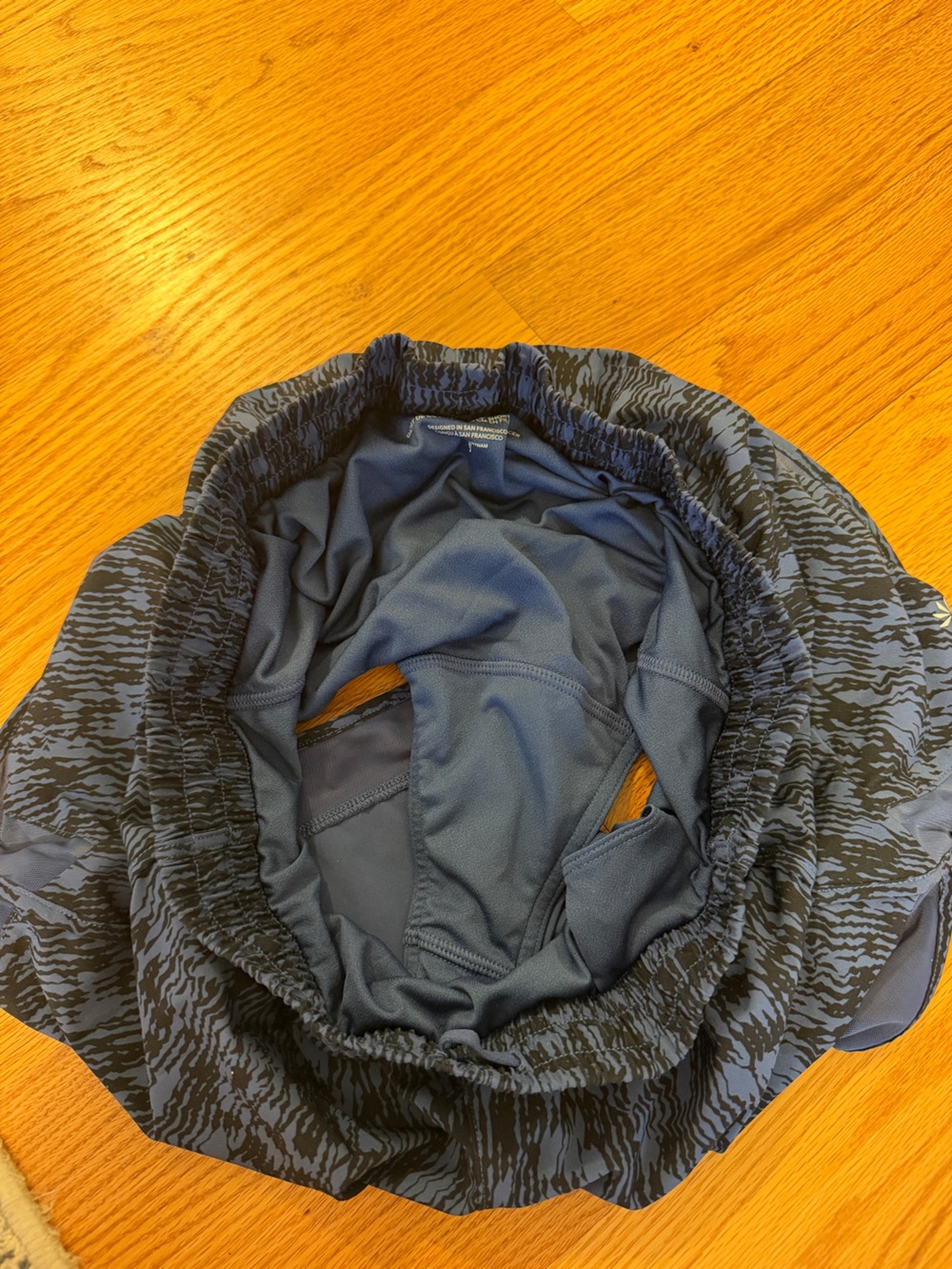 Athleta Mesh Run Racer Short - Picture 3 of 4